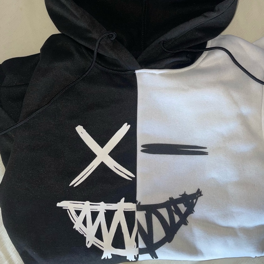 Sweatsuit - Picture 2 of 3